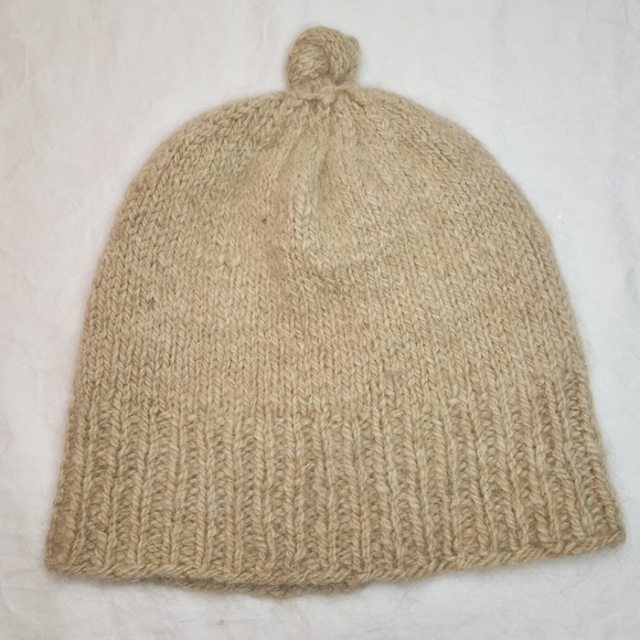 cashmere angora knit hat - Picture 2 of 6
